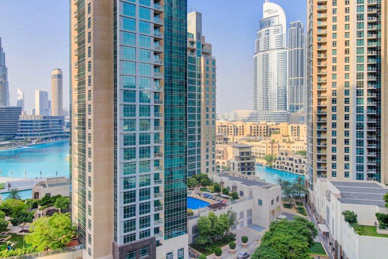 Durrani Homes - Luxurious Studio near Dubai Mall with pool view Extérieur photo