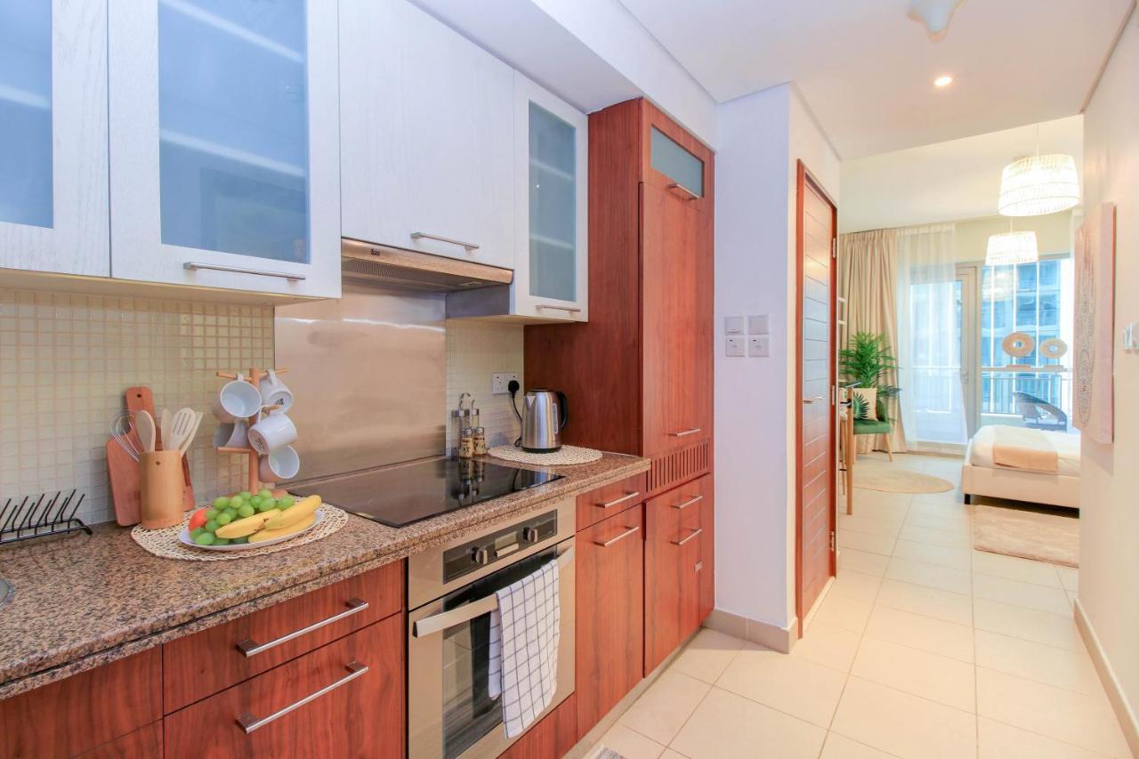 Durrani Homes - Luxurious Studio near Dubai Mall with pool view Extérieur photo